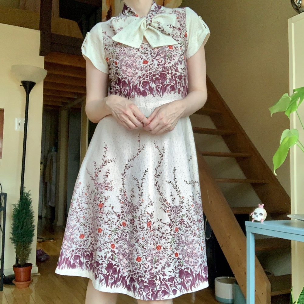 Vintage 70s Pink Polka Dot & Roses Novelty Print Dress Purple Foliage Tie Neck